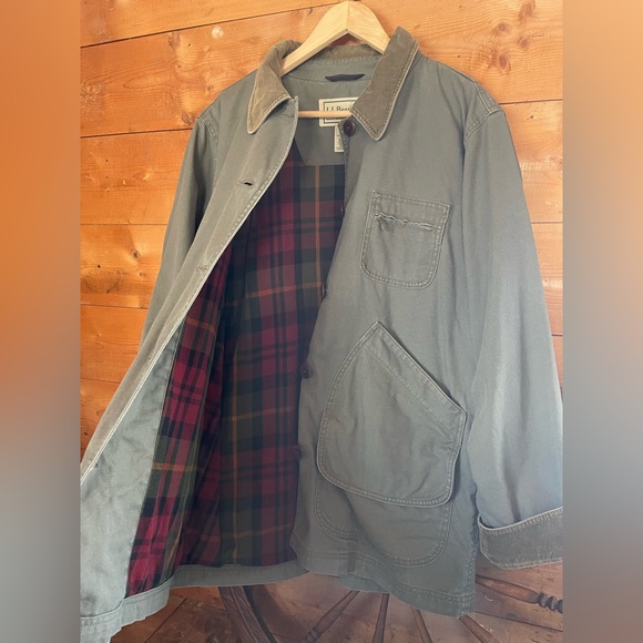 LL Bean Barn Jacket Corduroy Olive - Picture 4 of 6